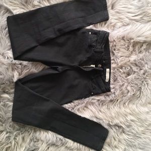 Black Skinny Jeans